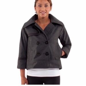 Lululemon Coco soft shell yoga athleisure water wind resistant jacket size 6